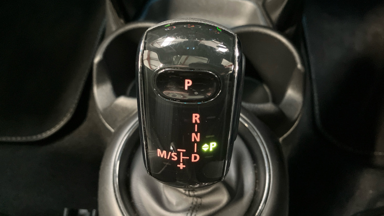 MINI Hatchback 1.5 Cooper Exclusive Premium Plus 5dr Auto Petrol Hatchback